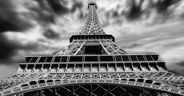 jpeg-optimizer-i-istoria-tou-pyrgou-tou-eiffel-dyo