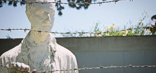 jpeg-optimizer-Valvalismos-mnimeiou-sto-auth-dyo