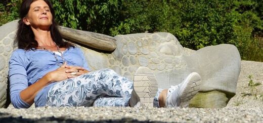 jpeg-optimizer - i-omorfia-tis-aplotitas