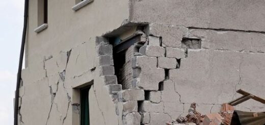 antropistiki-voiitheia-apo-to-ekth-gia-turkia-siria