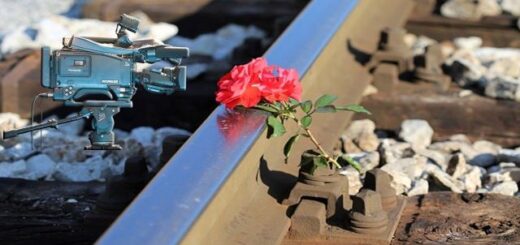 jpeg-optimizer_anoiktes-cameres-kai-mikrofona-esienth