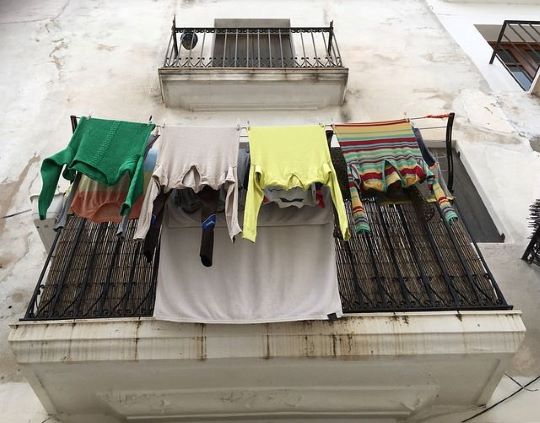 jpeg-optimizer_diarriktis-roucha-balconia-Neapoli-Sikies