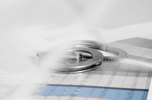 jpeg-optimizer_Gia-argagi-allodapou-sinelifthisan-5-atoma-sti-thessaloniki -a