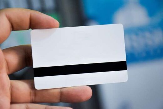 astinomikoi-fotografoi-gia-tin-ekdosi-taftotiton