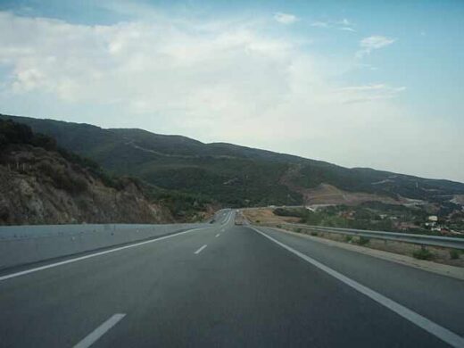 jpeg-optimizer_Epeisodiaki-sillipsi-diakiniti-gia-paranomi-metafora-allodapon-stin-Asprovalta