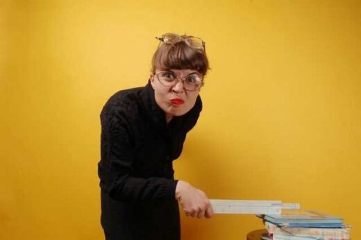 jpeg-optimizer_To-hioumor-katapolema-tin-parapliroforisi