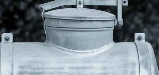 aftofori-sillipsi-39chronou-gia-klopi-posotitas-300-litron-petrelaiou-sto-Lagada