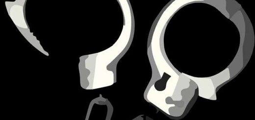 27-atoma-sinelifthisan-gia-narkotika-sti-thessaloniki