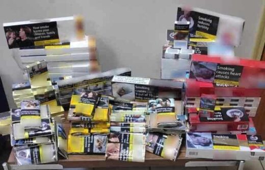 Gia-lathraia-kapnika-proionta-sinelitthi-enas-andras-stous-evzonous