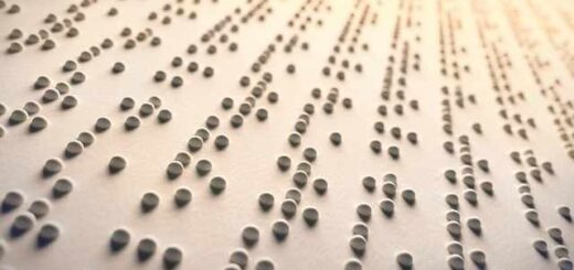 H-ekthesi-braille-tou-Dimirtri-Kapetanou-sto-Gallliko-Instituto-Thessalonikis