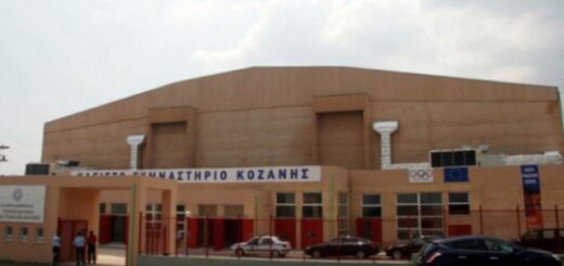 Sti-Kozani-tha-diexathei-to-Kipello-Ellados-epitrapezias-antisfairisis-andron-gynaikon