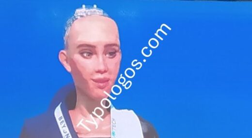 Yperdiiplasia-i-afksisi-tou-sinolou-ton-episkepton-sti-Beyond-2024