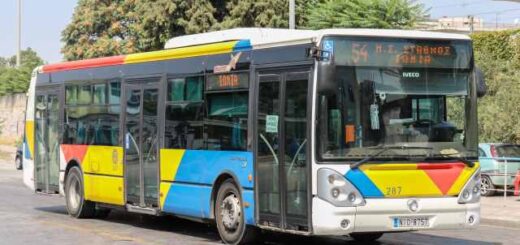 Fotia-se-leoforeio-tou-oasth 2024