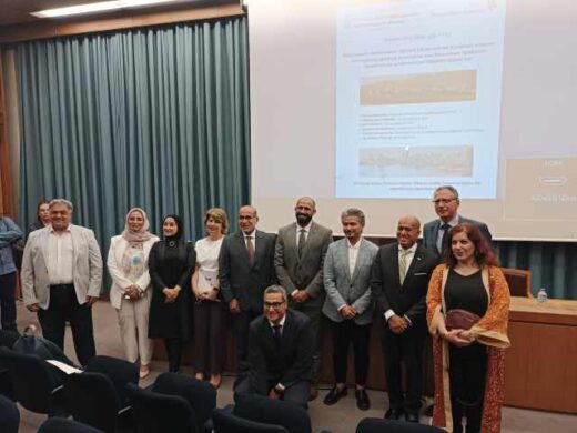 Oi-diachronikes-politismikes-scheseis-kai-i-sygchroni-logotechnia-tou-Ellinikou-kai-tou-Aravikou-Kosmou