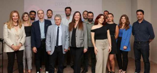 Oi-nees-technologies-sti-philoxenIa-kai-ston-tourismo