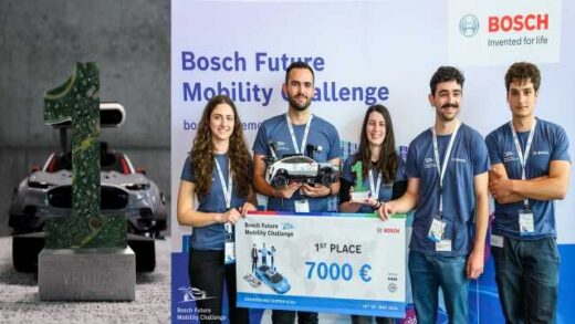 in-1i-thesi-sto-diethni-diagonismo-tis-Bosch-katektise-i-foititiki-omada-VROOM-tou-apth