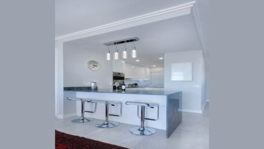 Odigos-Anakainisis-Kouzinas front