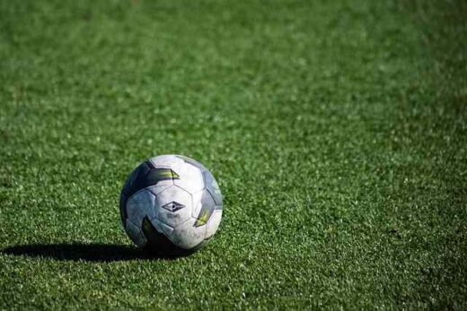 me-3-5-sta-penalti-epi-tis-Portogalias-prokrithike-i-Gallia-ston-imiteliko-tou-Euro-2024