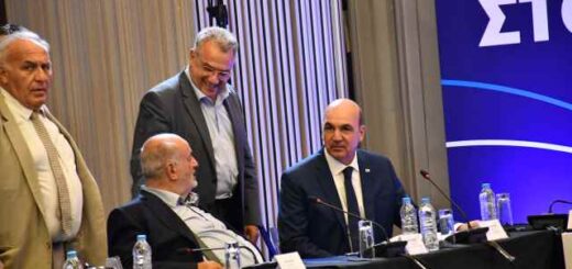 Na-mi-chathei-i-efkairia-gia-chrimatodotiki-stirixi-ton-mikromesaion-epixeieiseon-apo-to-tameio-anakampsis