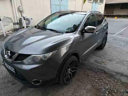 Sillipsi-26chronou-gia-Klopi -chrimatikou -posou-12000-euro- apo-aftokinito-sto-limani-tis-Thessalonikis