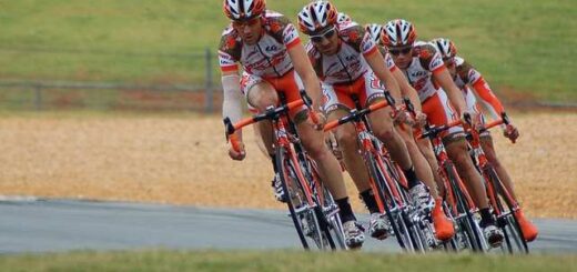 Ta-kalytera-exypna-pologia-gia-ti-podilasia-to-2024