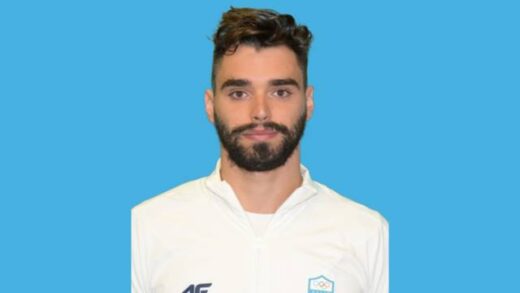 To-asimenio-metallio-sta-200-metra-yptio-sti-kolymvisi-apespase-o-Apostolos-Christou-stous-Olympiakous-Agones-Parisi-2024