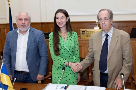 epicheirimatiki-apostoli-apo-tin-Oukrania-sto-eveth