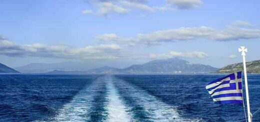 diloseis-ekposopon-kai-proedron-kommaton-gia-tin-ethniki-epeteio-tis-28is-Oktobriou-2024