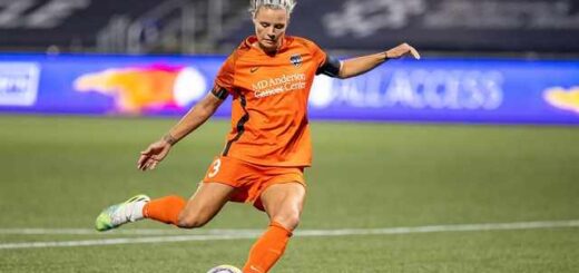 i-fIFA-kai-to-Netflix-ypegrapsan-istoriki-simfonia-gia-ti-metadosi-ton-Pagkosmion-Kypellon-Gynaikon