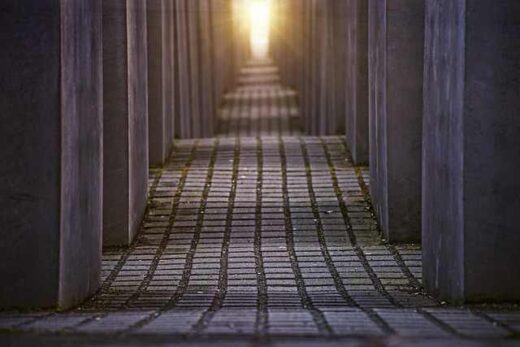 ekdiloseis-gia-tin-imera-mnimis-ton-Ellinon-Evraion-Martyron-kai-Iroon-tou-Olokaftomatos-2025-sti-Thessaloniki