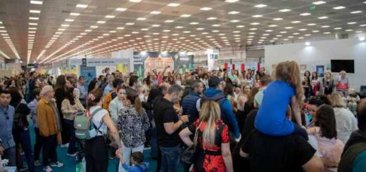 dikaiomata-gynaikes-ekpaidefsi-ekfrasi