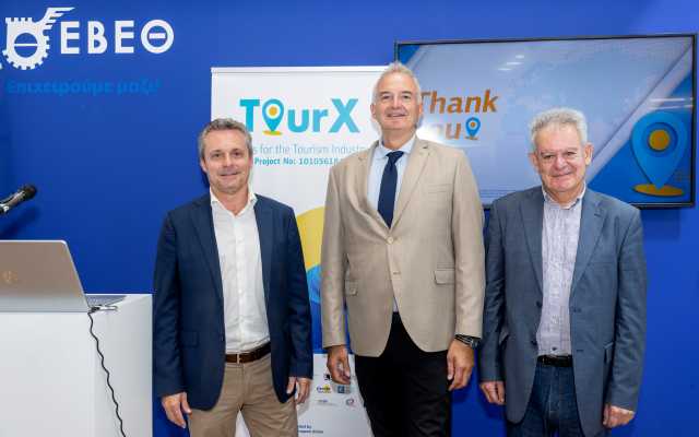 Parousiasi-tou-Ergou-TOUR-X-stin-89i-deth