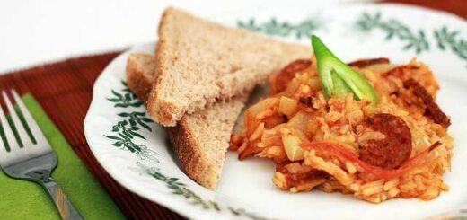 Ouggro-elliniki-ekdilosi-gastronomias-kai-epicheirmatikotitas-stin-arhina