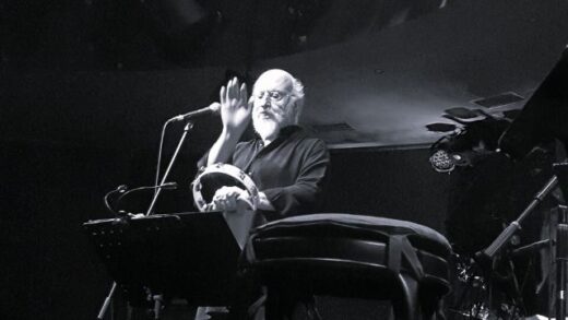 To-anekpliroto-oneiro-tou-Nioniou