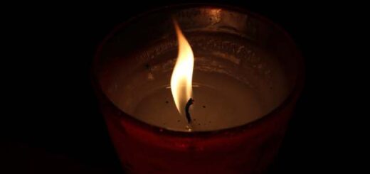 i-esiemth-apochaireta-ton-dimitri-chatzidimitriou