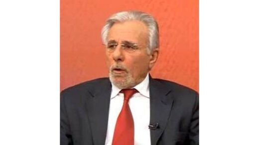 Stous -ouranous-taxidepse- o- emvlimatikos-dimosiografos-spyros-karatzaferis