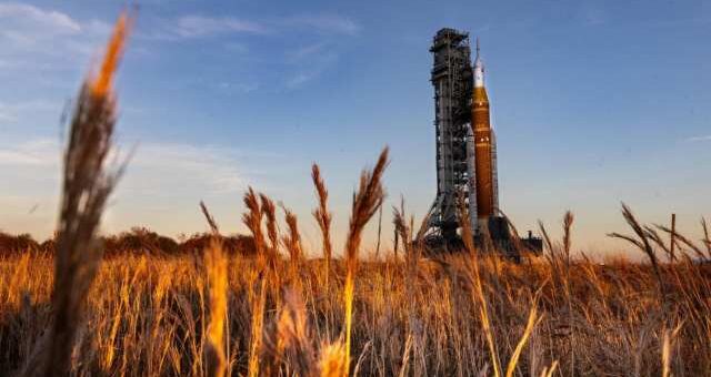 afksimeno-arithmo-apostolon-tou-programmatos-Artemis-gia-ti-selini-anakoinose-i-NASA