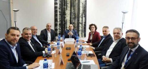 Se-soma-sygkrotithike-i-symvouleftiki-epitropi-tis-deth-helexpo