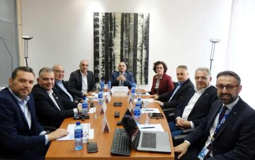 Se-soma-sygkrotithike-i-symvouleftiki-epitropi-tis-deth-helexpo