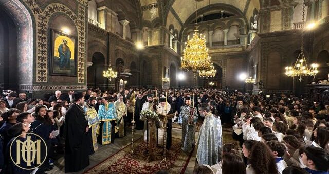 Stin-Akolouthia-ton-C-Chairitismon-chorostatise-o-Archiepiskopos