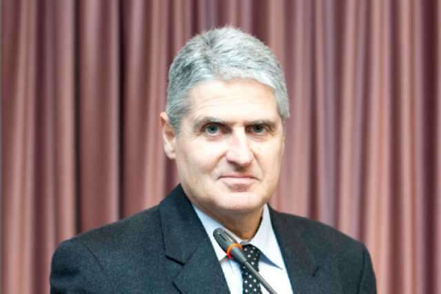 entoni-diamartitia-tou-proedrou-tis-tha-gia-ti-katastasi-sta-odika-synora-tis-Elladas